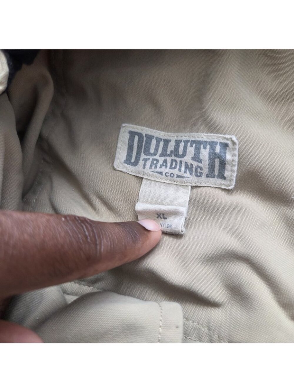 Duluth Trading Shorts Mens XL Beige Cargo Nylon Hiking Outdoors Stretch - Picture 2 of 7